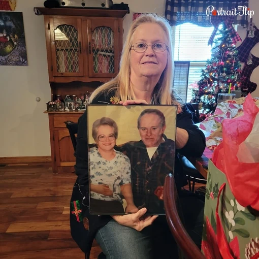 old lady with her wedding portrait