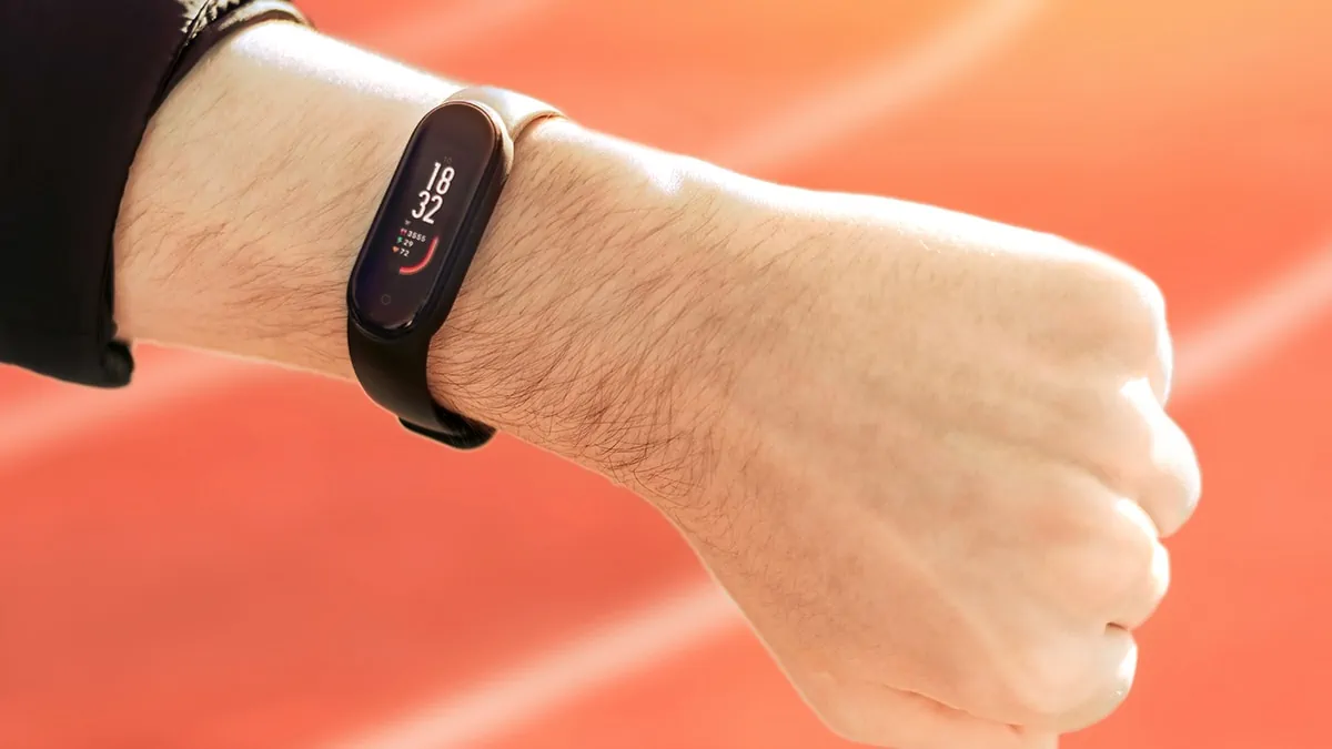 Man wrist showing fitness tracker as a gift for valentine's day