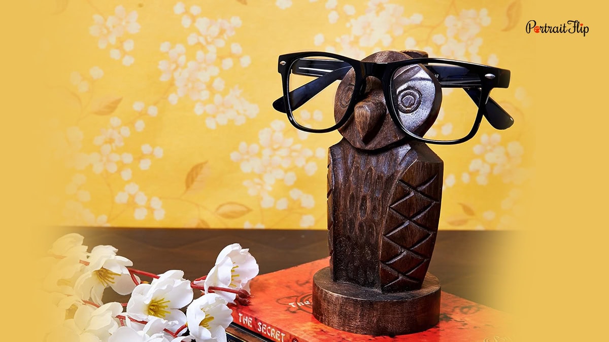 Eyeglass holder as office warming gifts