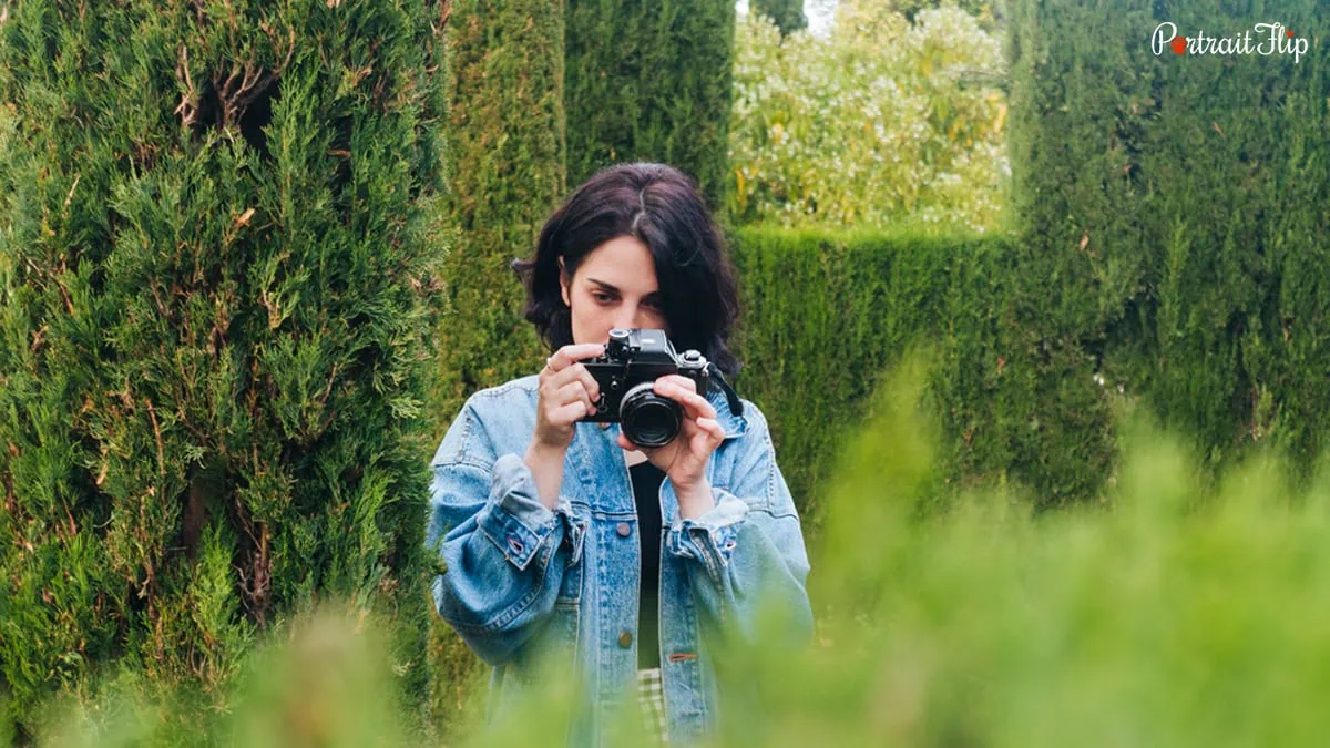 a woman photographer